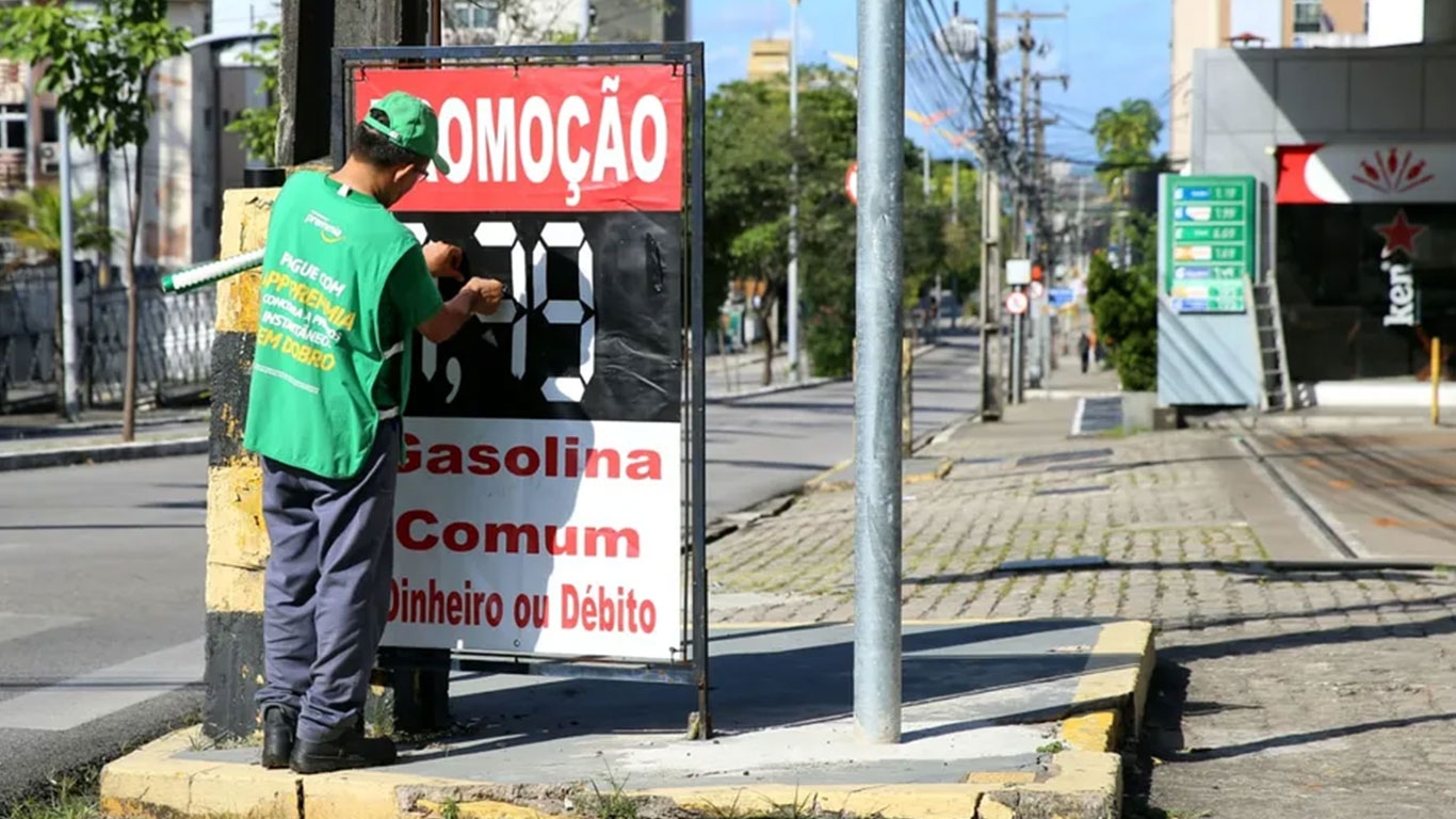  Preço da Gasolina no Ceará Tem Segunda Queda Consecutiva 